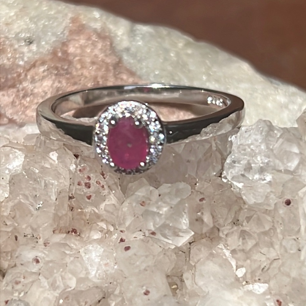 OVAL RUBY WITH SIMULATED CZ WHITE GOLD OVER 925 STERLING SILVER RING, SIZE 7.5